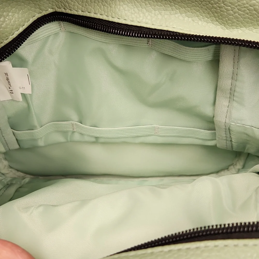 Baby Yoda Mini Backpack - Picture 3 of 7